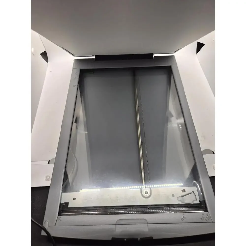 Canon CanoScan LiDE 20 Scanner Untested